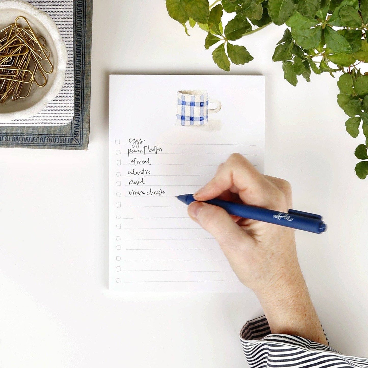 Hydrangea Checklist Notepad