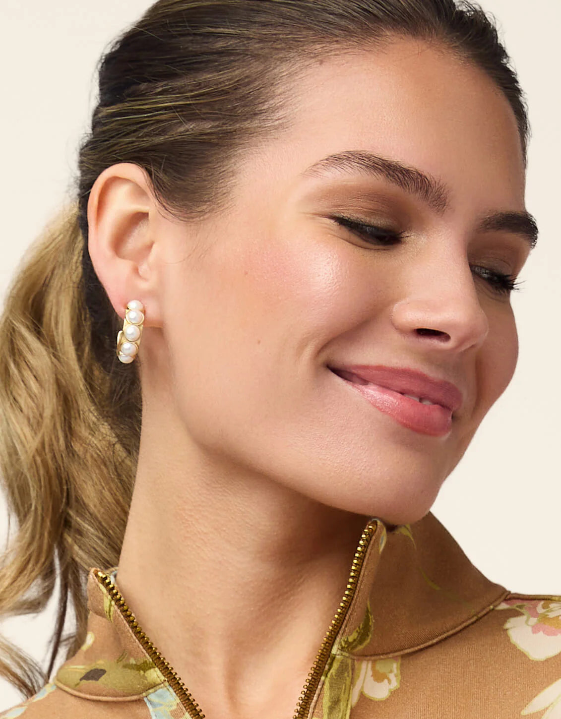 Anna Petite Hoop Earring Pearl